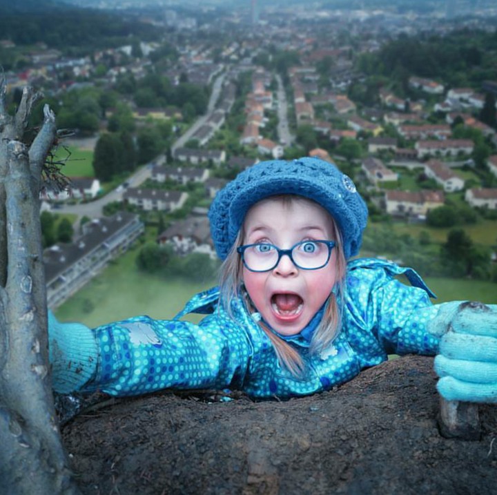 Keren ya, Bun, kayak adegan film. (Foto: Instagram/john_wilhelm_is_a_photoholic)
