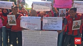 Pesangon Belum Dibayar, Eks Karyawan Sevel Kembali Demo