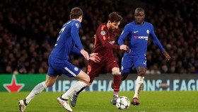 Zola: Chelsea Bakal Tampil Mengejutkan di Barcelona