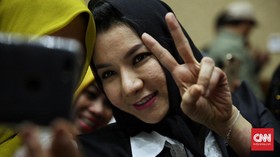 Cerita Bupati Rita Mendekam Berjejalan di Rutan KPK