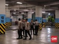 Polisi Bolos Kerja Jadi Sopir Taksi Online demi Cicil Mobil