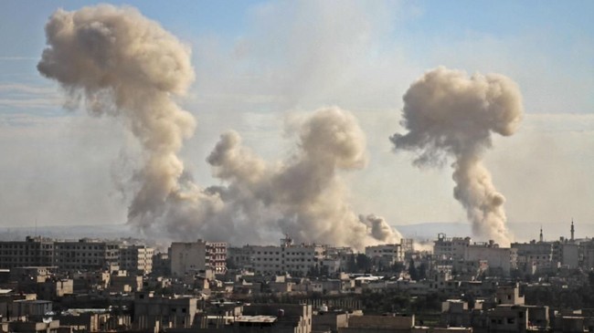 Di tengah seruan gencatan senjata dari PBB, Suriah masih membombardir daerah kekuasaan pemberontak di Ghouta, Minggu (11/3), hingga menewaskan 23 warga sipil.