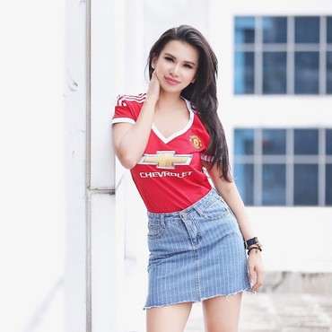 Terpopuler: Kulkas Rp50 Juta Rica Andriani vs Julukan Maria Vania