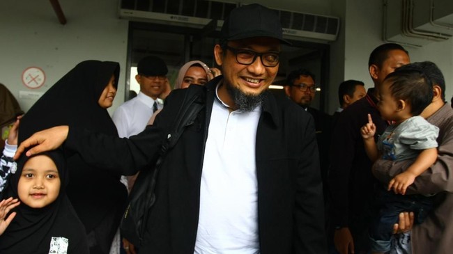 Serangan terhadap Novel Baswedan bukan cuma teror ke pribadi, tetapi kepada KPK keseluruhan. Karenanya KPK ingin beri situasi yang aman buat Novel.