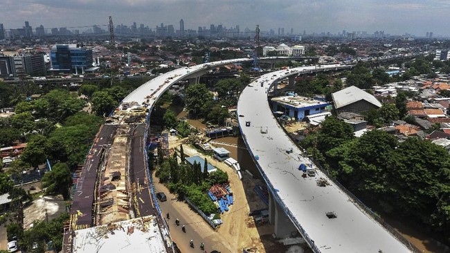Kementerian Koordinator bidang Perekonomian mengatakan akan mencoret 14 proyek dari daftar Proyek Strategis Nasional (PSN) dari posisi saat ini 245 proyek.