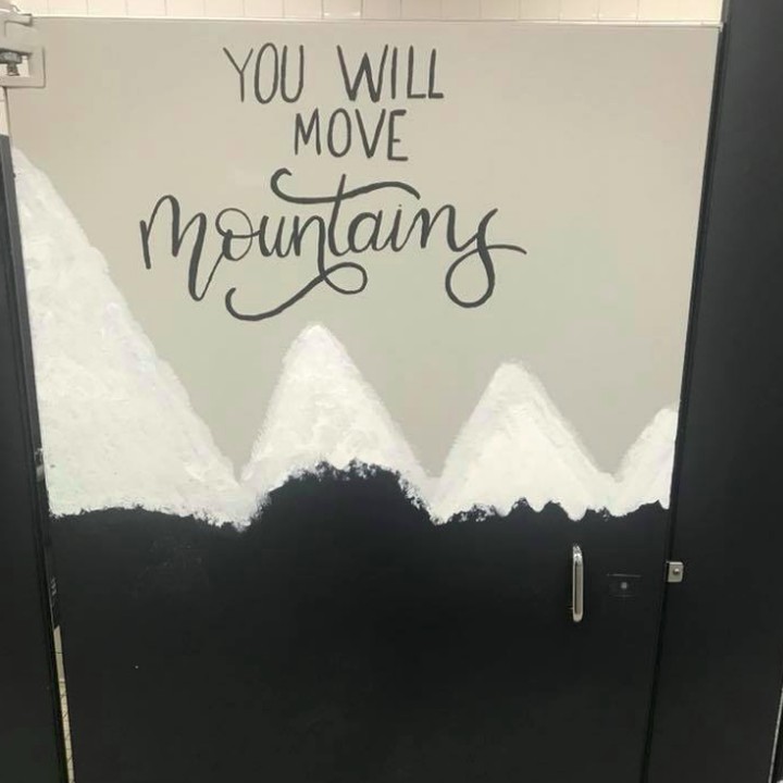<p>Kalau kita berusaha sekuat tenaga, impian kita bisa tercapai kok, Nak. (Foto: Facebook/ Mary Moose Elementary)</p>