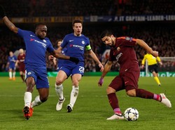 Sebagus Apa Luis Suarez Lawan Chelsea?