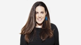 Mary Katrantzou: Saya Menantang Diri Lampaui Batas Imajinasi