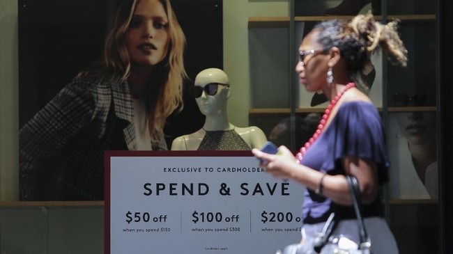 Australia menghimpun dana pensiun sebesar Rp2.338 triliun. Dana jumbo itu memberi tekanan, sehingga berpotensi diinvestasikan ke luar Australia.