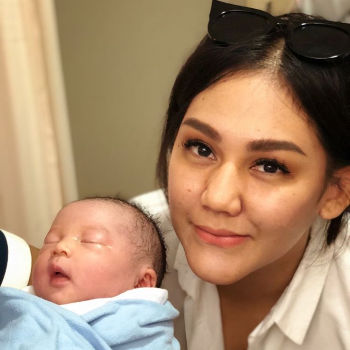 <p>Pose bareng Tante Sissy Priscillia. (Foto: Instagram @sysiio)</p>