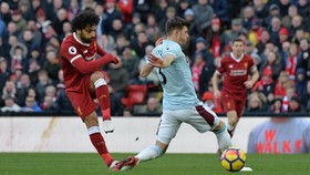 Hajar West Ham 4-1, Liverpool Geser Manchester United