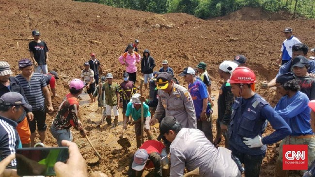 Untuk mengkaji penyebab longsor Brebes, BNPB melakukan penelitian dengan menerbangkan drone.