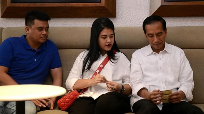 PDIP menyatakan Joko Widodo dan anak beserta menantunya, Gibran Rakabuming Raka dan Bobby Nasution, merupakan masa lalu partai.