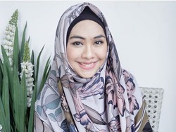 Curhat Susah Payah Oki Setiana Dewi Raih Gelar Doktor
