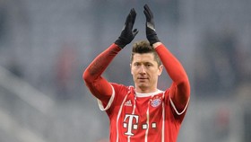 Lewandowski Ganti Agen demi Hijrah ke Real Madrid