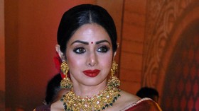 Aktris Senior Bollywood Sridevi Kapoor Meninggal Dunia