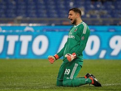 Costacurta Kritik Donnarumma yang Cium Jersey Milan Terus