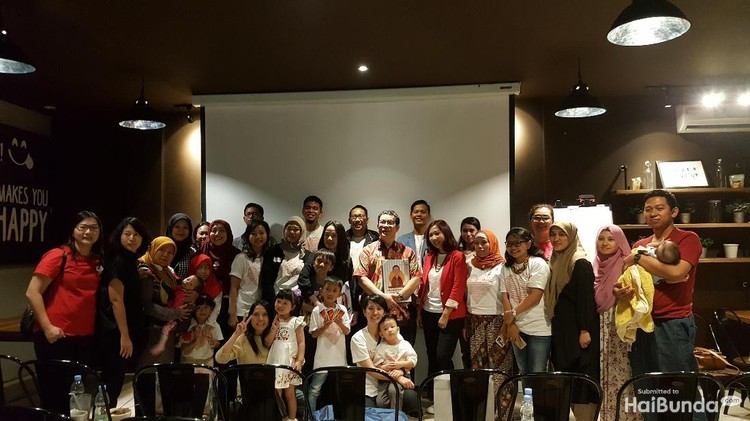 Komunitas ini adalah tempat orang tua dengan anak yang mengalami penyakit jantung bawaan saling share dan tukar informasi.