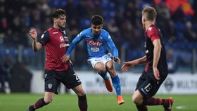 Napoli Optimistis Bisa Hentikan Dominasi Juventus di Serie A