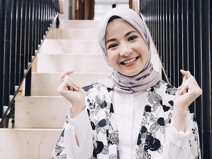 5 Artis Cantik Memutuskan Nikah Muda, Natasha Rizki hingga Dahlia Poland