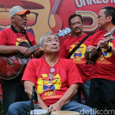 Ade Anwar Vokalis OM PSP Meninggal Dunia