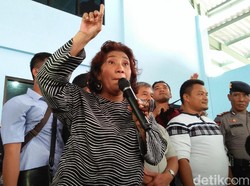 Respon Susi Pudjiastuti soal KKP Boleh Cantrang  Lagi
