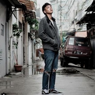 Diisukan Putus dari Jennie BLACKPINK, G-Dragon Dekati Model?