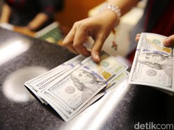 Rupiah Berotot, Dolar AS Digencet ke Rp 14.128