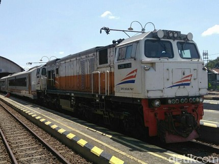 Tips Nyaman Naik Kereta Api Bareng Balita