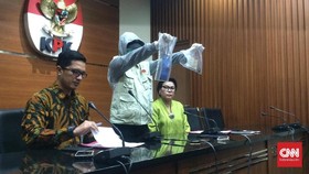 Cagub Sultra Asrun Diduga Gunakan Uang Suap untuk Kampanye