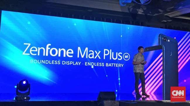 Asus menggunakan cipset Mediatek dalam ponsel anyarnya ZenFone Max Plus M1. Ponsel ini mengusung layar sebesar 5,7 inci dengan bezel tipis.