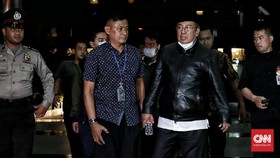 Cagub Sultra dan Wali Kota Kendari Tersangka Suap Rp2,8 M