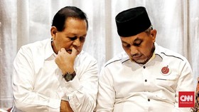 Pertaruhan Pamor Ridwan Kamil Vs Gerilya Sudrajat-Syaikhu