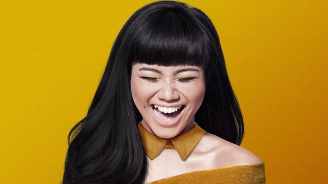 Album kedua Yuri merupakan album pertamanya yang akan dirilis di bawah label independen. Album itu sudah digarap 80 persen.