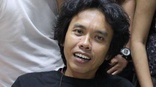 Ucapan Duka Mengalir atas Berpulangnya Wartawan Rusdi Mathari Wartawan senior dan penulis Rusdi Mathari telah meninggal dunia, Jumat (2/3). Rusdi dimakamkan di TPU Srengseng Sawah, Jakarta.