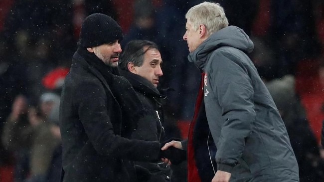 Pep Guardiola mengaku bersimpati pada kondisi Arsene Wenger yang tengah mendapat tekanan kuat di Arsenal.