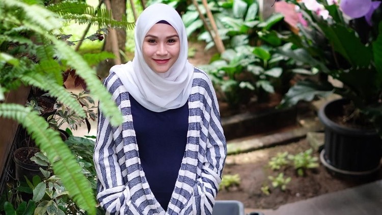 Zaskia Adya Mecca mengaku lebih perhatian dengan kesehatan gigi anaknya setelah diketahui gigi si kecil berlubang