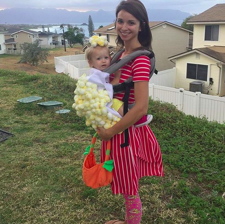 <p>Kalau ini, 'popcorn-nya' tanpa bungkus. Tapi tetap lucu ya? (Foto: Instagram/ @lularoeamydaly)</p>
