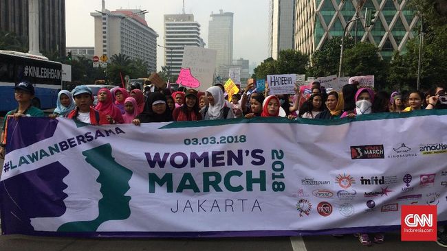 Women's March digelar memperingati Hari Perempuan Internasional yang jatuh pada 8 Maret. Aksi kali ini menyuarakan berbagai isu keperempuanan di Indonesia.