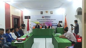VIDEO: Gugatan JR Saragih Dikabulkan Bawaslu Sumut