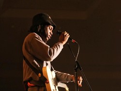 Lirik Best Part - Daniel Caesar (feat. H.E.R) dan Makna Lagunya