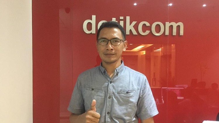 Melatih anak olahraga saja butuh perjuangan tersendiri, terlebih mereka adalah anak-anak difabel.