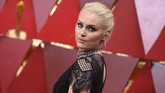FOTO: Aksi Atlet Dunia di Oscar 2018 Sejumlah atlet papan atas dunia menghadiri penghargaan Oscar 2018. Bahkan legenda basket NBA Kobe Bryant mendapat trofi Oscar.