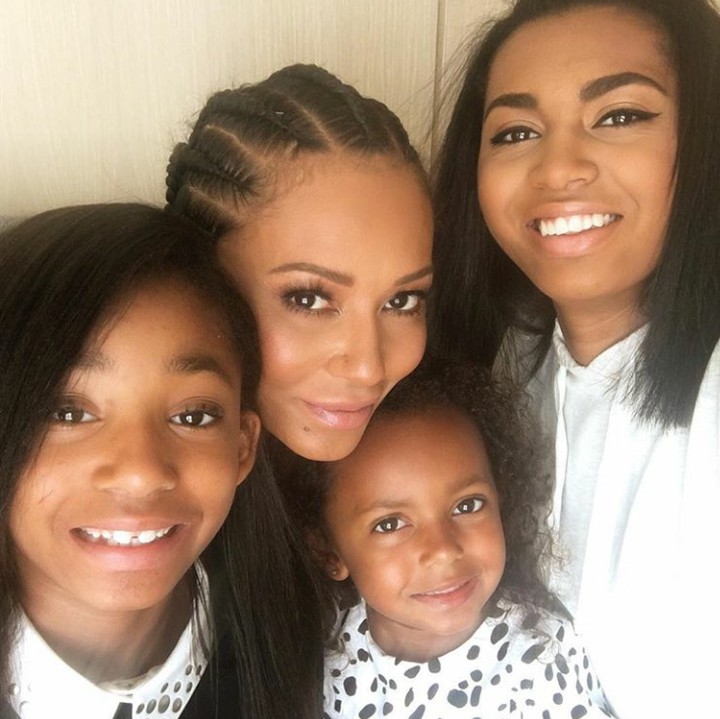 <p>Ketiga anak Mel B ini jarak usianya cukup jauh, Bun. Angel berusia 19 tahun, Phoenix berusia 11 tahun dan Madison berusia 6 tahun. (Instagram @officialmelb)</p>