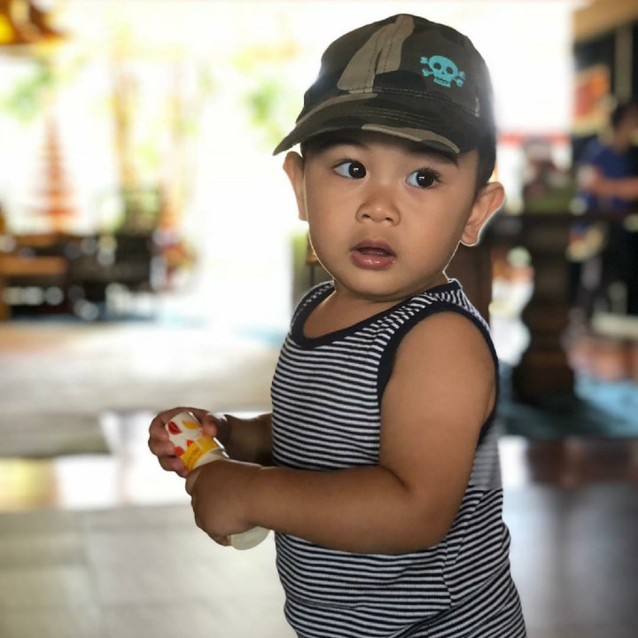 <p>"Halo semua, kenalin namaku Kyo Karura Gantama." (Foto: Instagram/kiranalarasati)</p>