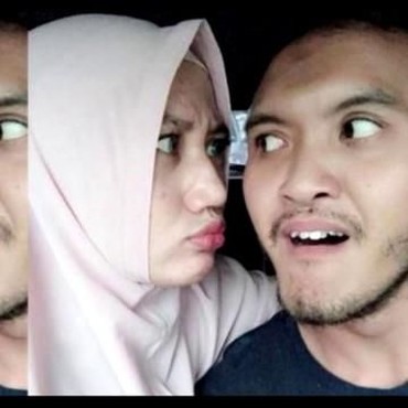 Ngaku Single, Almaratu Intan Cerai dari Caisar YKS?