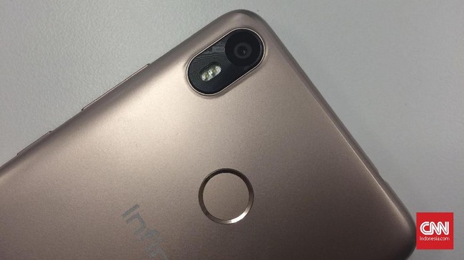 Tips mendapatkan smartphone dengan harga miring dan memiliki spesifikasi yang dibutuhkan.