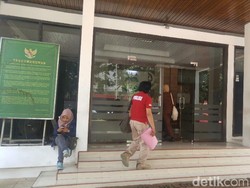 Ciduk Buronan yang Ternyata Reaktif Corona, Tim Kejari Semarang Di-rapid Test
