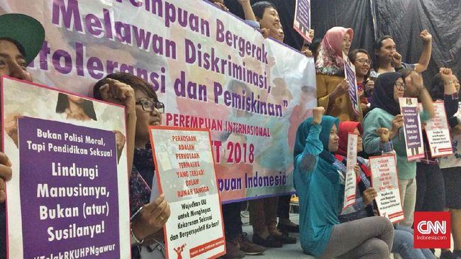 Parade Juang Perempuan Indonesia menyatakan akan menggelar aksi bersama memeringati Hari Perempuan Sedunia (8 Maret) dan menyampaikan delapan tuntutan.