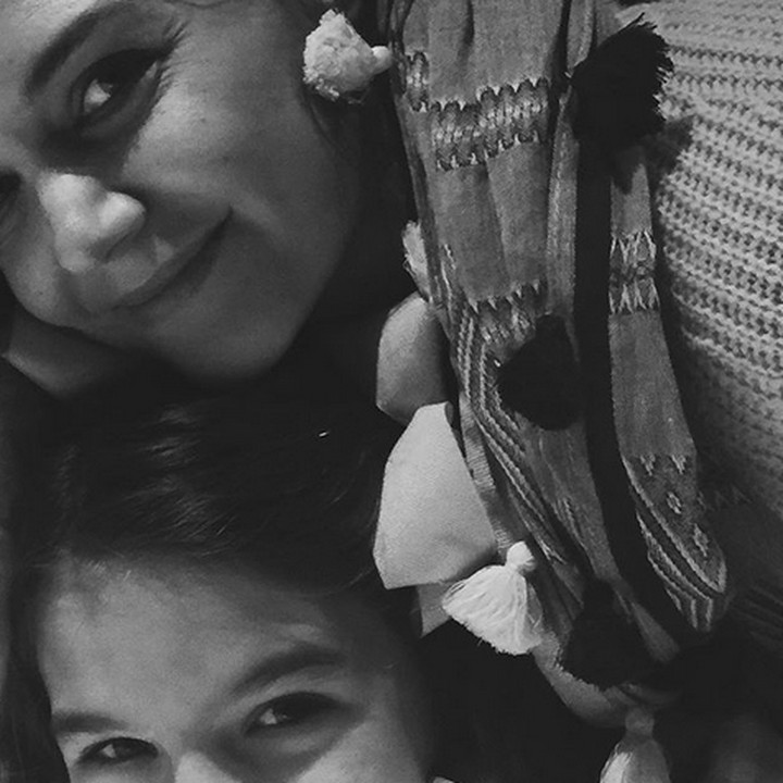 <p>Begini potret happy ibu dan anak ini. Kompak banget deh. (Foto: Instagram/ @katieholmes212)  </p>